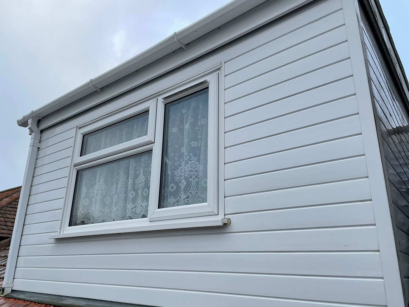 clean_pressure_washed_cladding