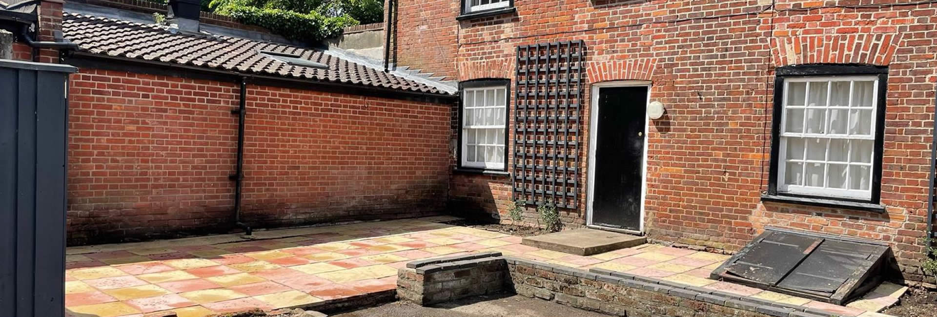 Courtyard after pressure washed