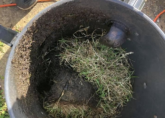 gutter vax full dirt_700x500